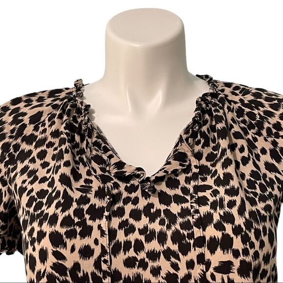LIZ Claiborne Career Leopard Print V-Neck Ruffled‎ Detail Blouse Top S-Black/Tan - Picture 3 of 7